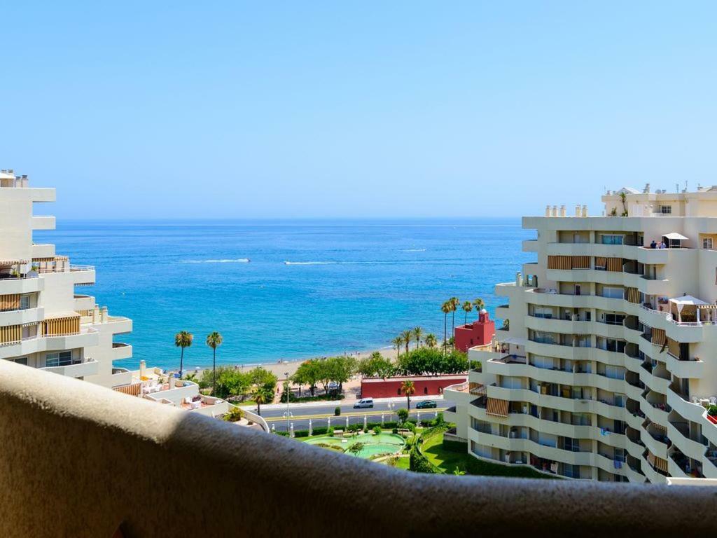 Benal Beach Vistas Al Mar 10ª Planta Benalmádena Eksteriør billede